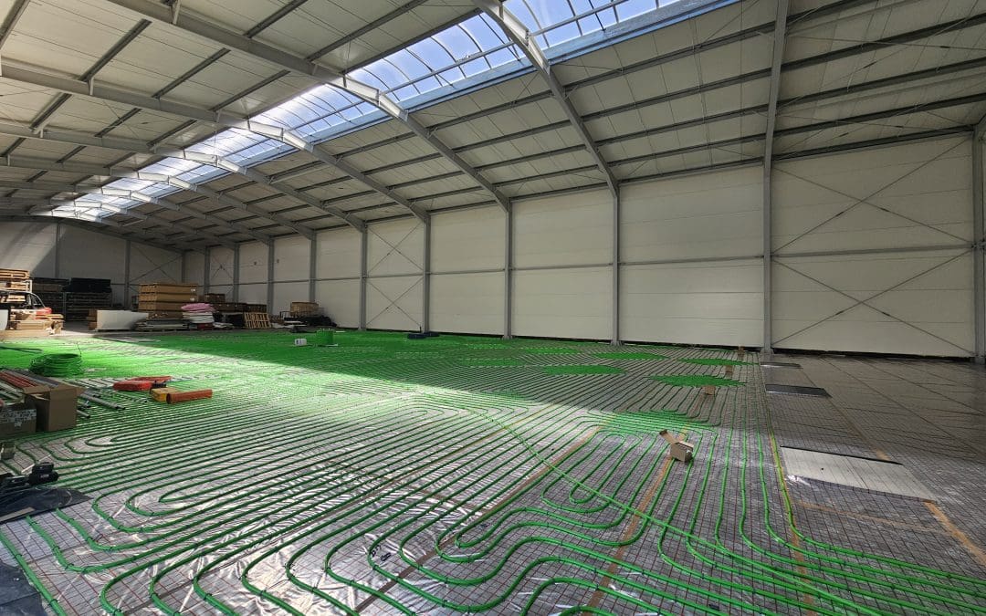 Ogrzewanie podłogowe hali produkcyjnej