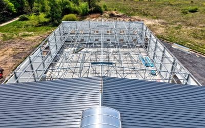 Jak warunki atmosferyczne wpływają na&nbsp;halę stalową i&nbsp;jej trwałość?