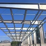 Dowiedz się, czym są hale modułowe i jak usprawniają procesy produkcyjne, magazynowe oraz logistyczne w nowoczesnym przemyśle.