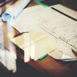 Atesty zwiększają bezpieczeństwo i trwałość hal namiotowych, potwierdzają jakość materiałów oraz ułatwiają inwestorom spełnienie wymagań formalnych.